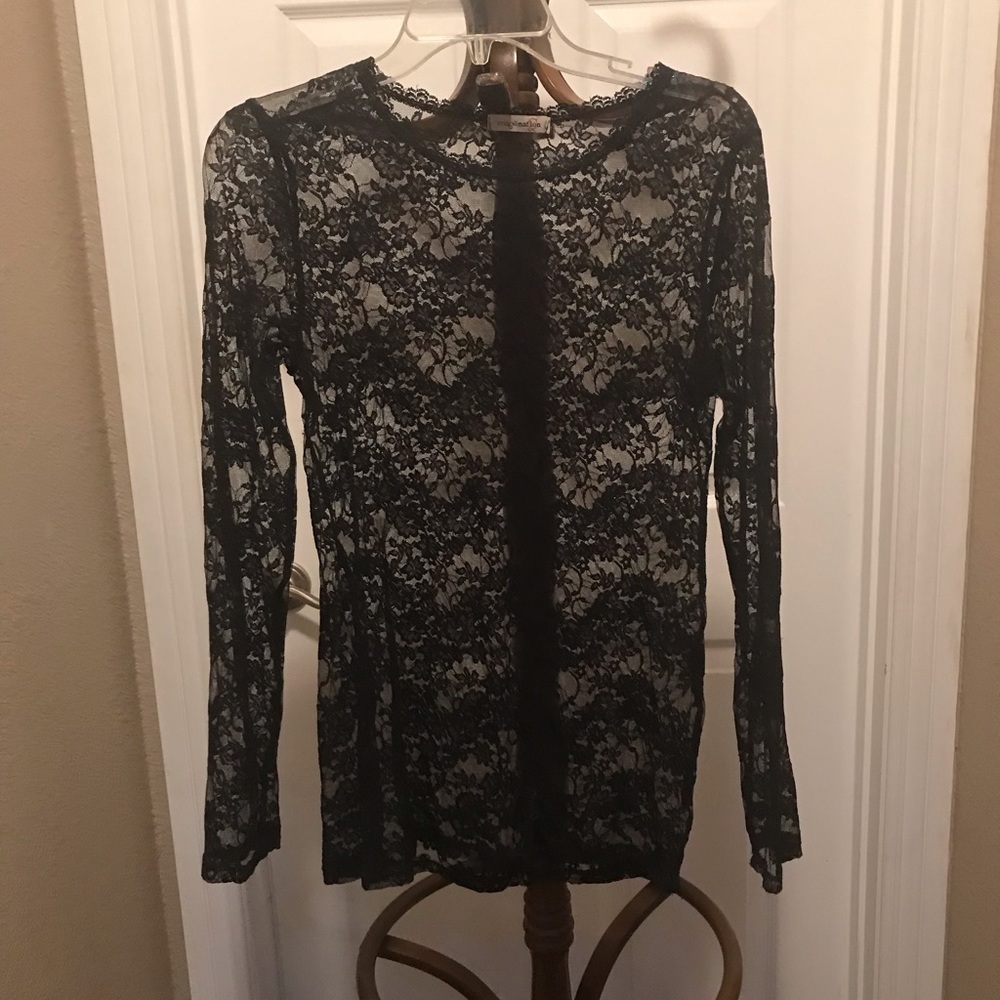 Woman’s blouse